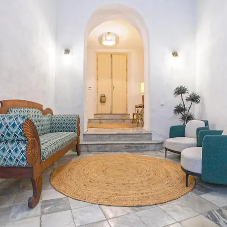 Genteel Abades Apartment Sevilla