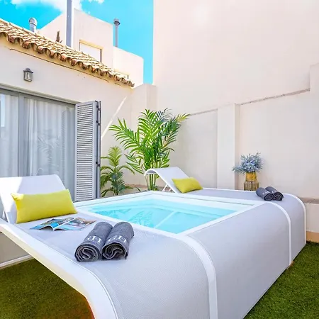 Genteel Abades Apartment Sevilla